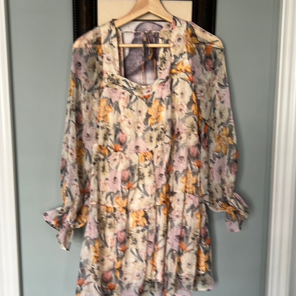 Chiffon floral mini dress